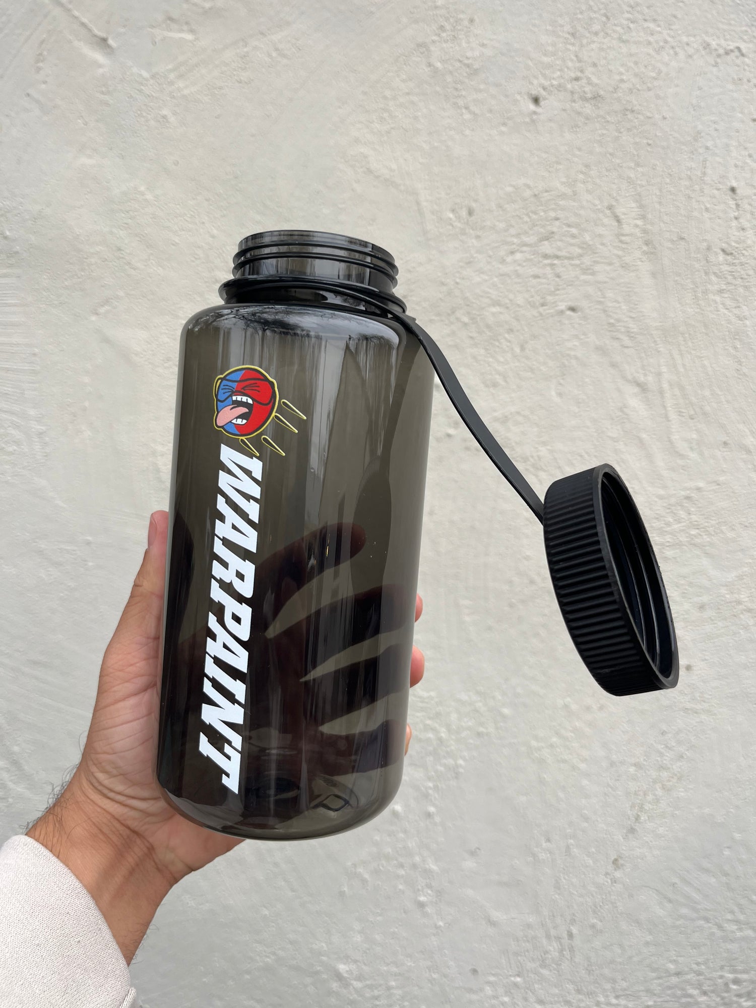 Warpaint logo Bottle